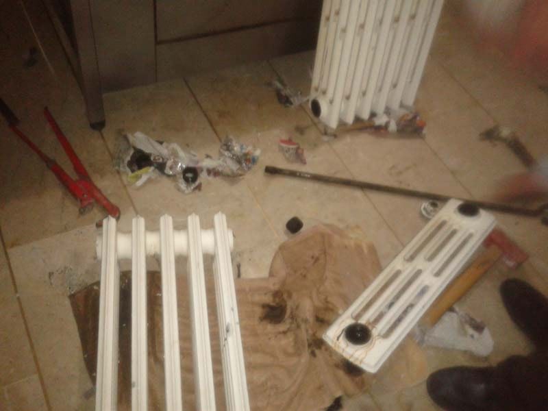 kalorifer petekleri su akıtıyor kalorifer petekleri su akıtıyor